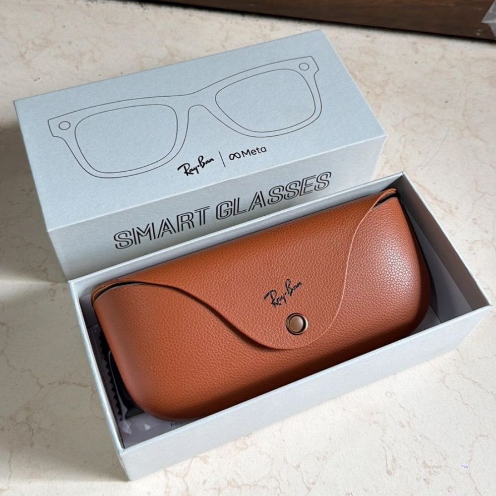 Meta Ray-Ban (Gen 2), Wayfarer, Matte Black | Smart AI Glasses for Men, Women — 2X Battery Life — 3K Ultra HD Resolution — 12 MP Ultra-Wide Camera, Audio, Video — Clear Lenses